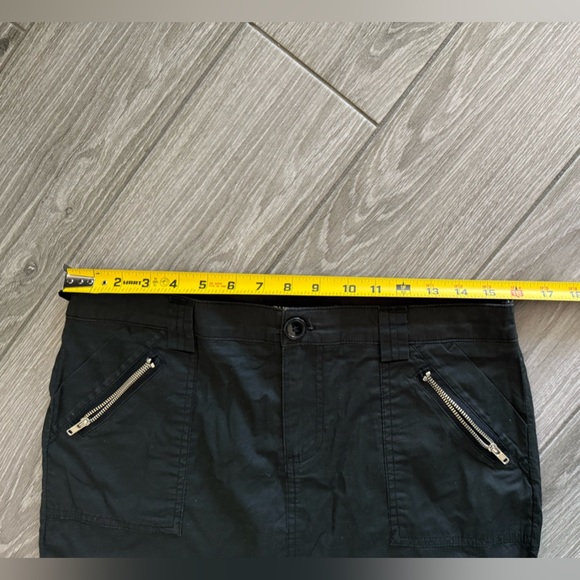 Guess Vintage|Black y2k Mini micro Skirt with Zipper Pockets,moto style••size 30 - Picture 7 of 7